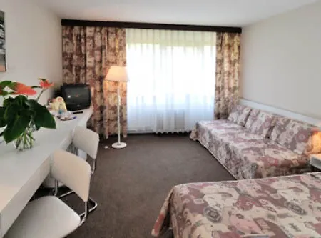 Hotel Orbis Aria 3*